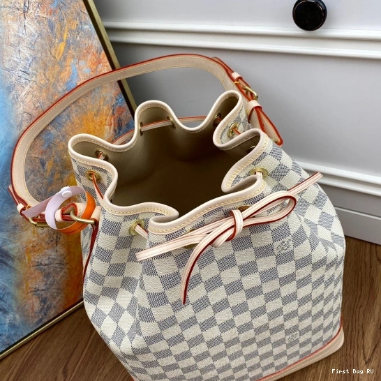 Firstbag LOUIS NOÉ VUITTON 0805